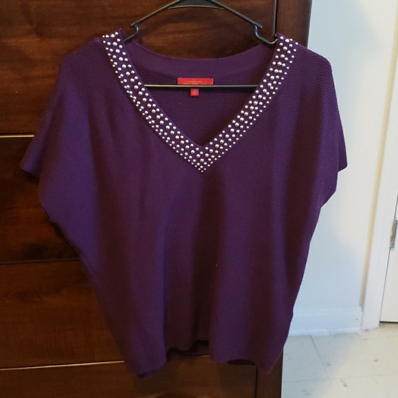 Jennifer Lopez Tops - 💥Purple Top